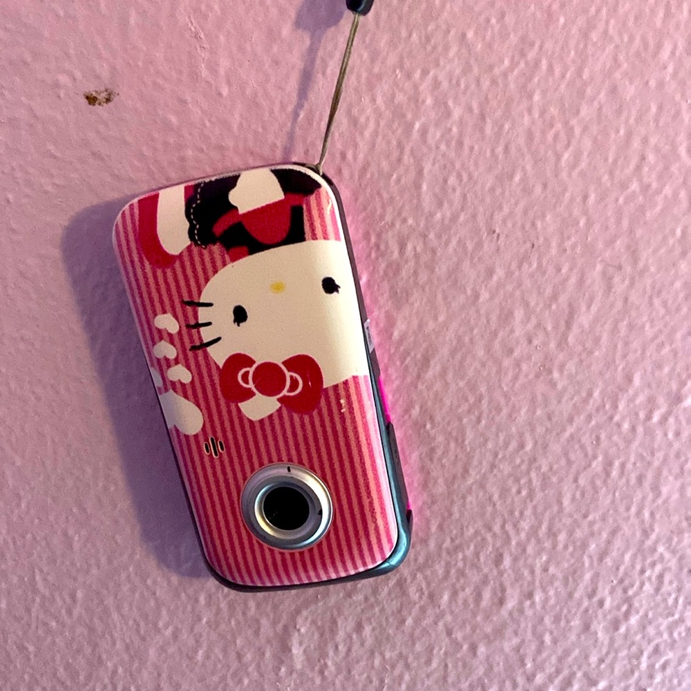 2013 hello kitty camera